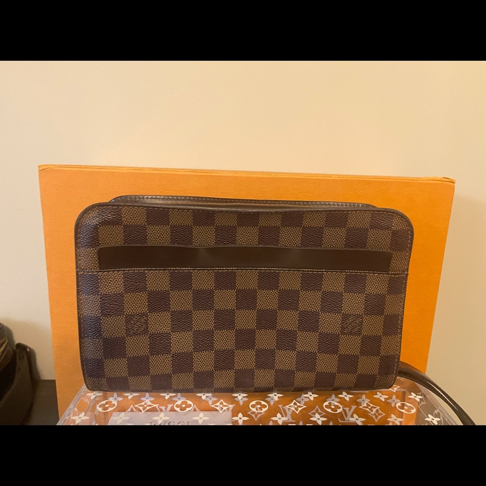 Louis Vuitton Clutch Purse ✨❤️‍🔥🤪